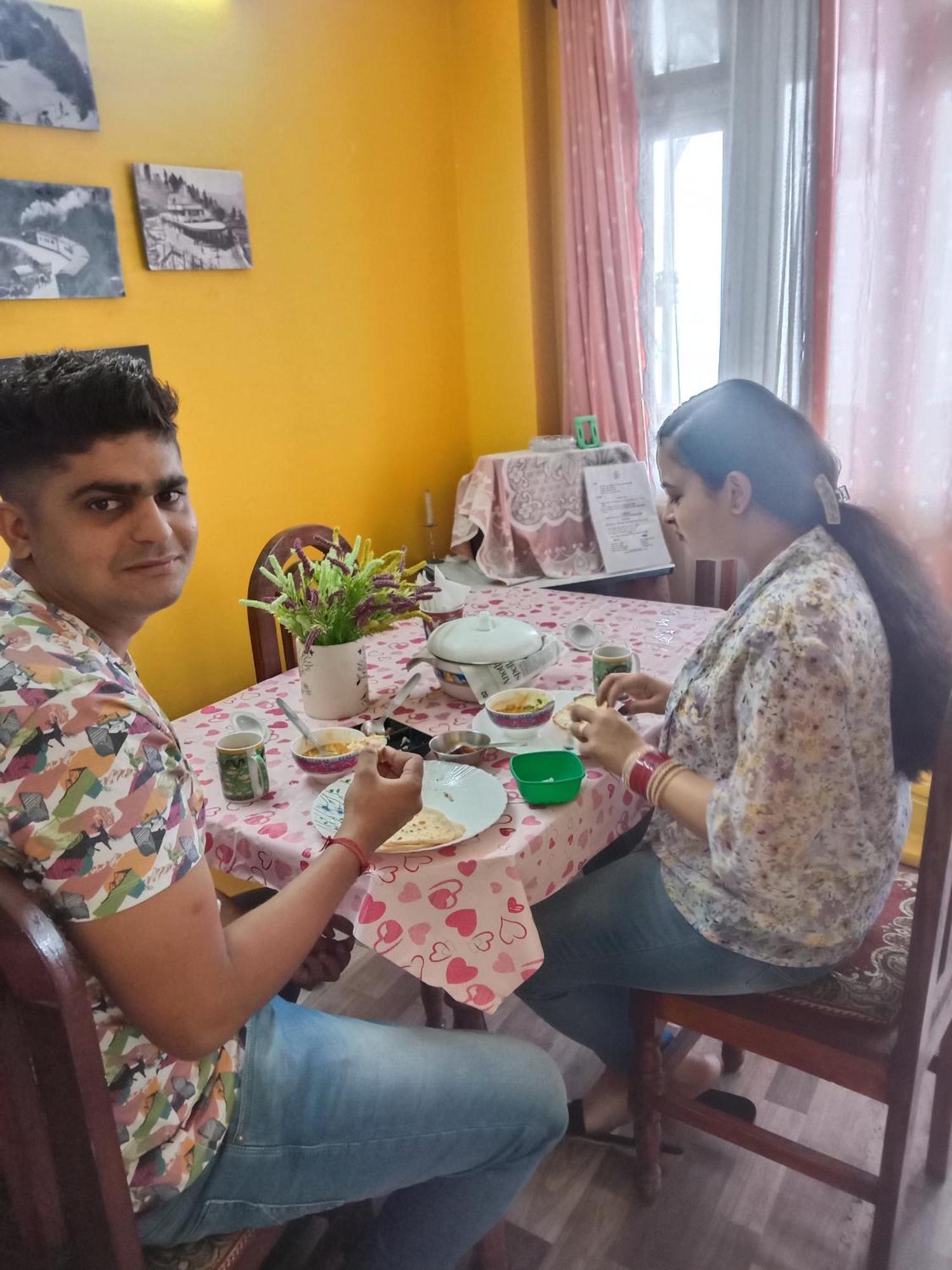 Beverly Hills Home Stay Darjeeling  Bagian luar foto